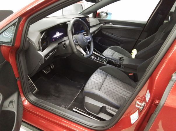 Fahrzeugabbildung Volkswagen Golf VIII Variant 2.0TDI DSG R-Line IQ.Light|AHK