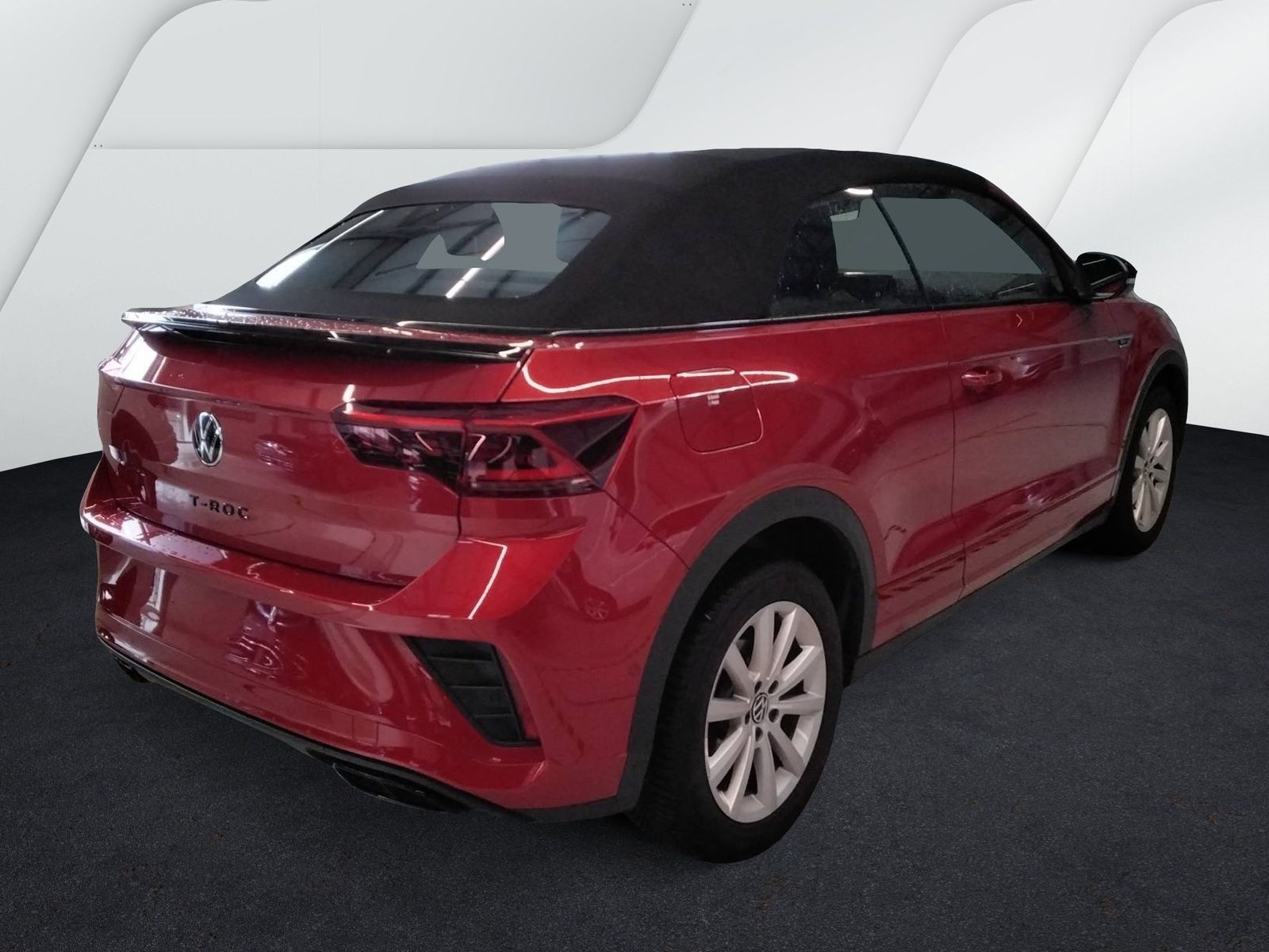 Fahrzeugabbildung Volkswagen T-Roc 1.5 TSI DSG R-Line IQ.Light|Matrix|CarPlay