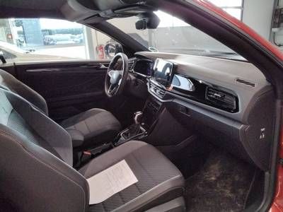 Fahrzeugabbildung Volkswagen T-Roc 1.5 TSI DSG R-Line IQ.Light|Matrix|CarPlay