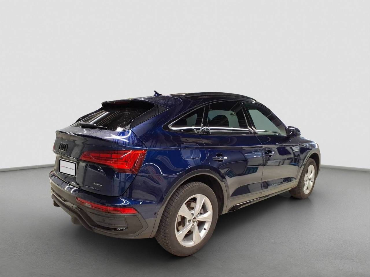 Fahrzeugabbildung Audi Q5 Sportback 50 TFSI e quattro S tronic advanced