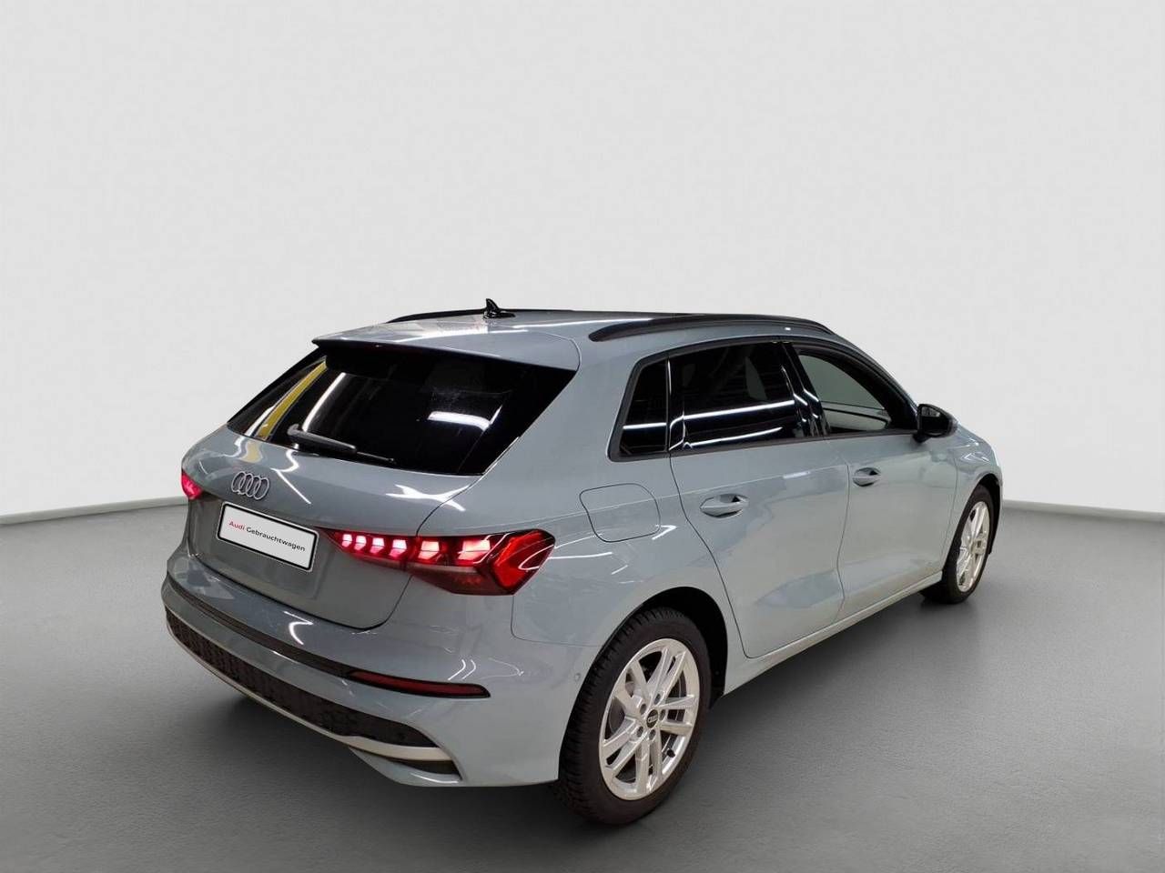 Fahrzeug autohaus mense Fahrzeugabbildung Audi A3 Sportback 40 TFSI e S tronic AHK|Standhzg|ACC