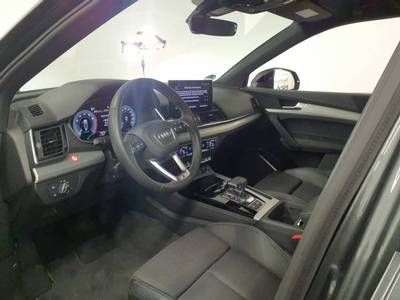 Fahrzeugabbildung Audi Q5 Sportback 50 TFSI e quattro S tronic S line b