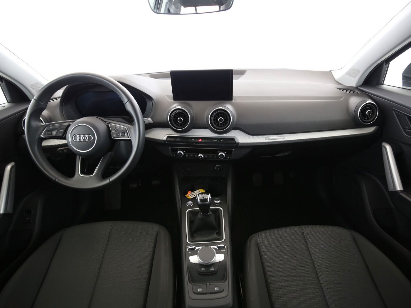 Fahrzeugabbildung Audi Q2 30 TDI S line 2024 (Facelift) CarPlay|ACC|LED
