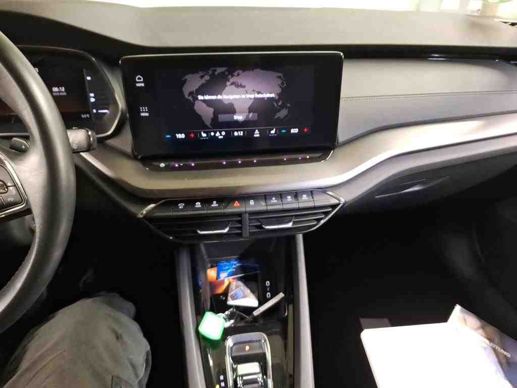 Fahrzeugabbildung SKODA Octavia Combi 1.4 TSI Ambition iV LED|Navi|PDC