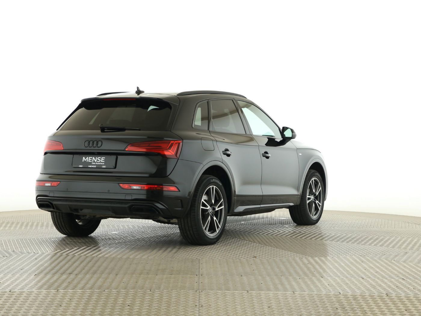 Fahrzeugabbildung Audi Q5 55 TFSI e quattro S tronic S line AHK|ACC|LED