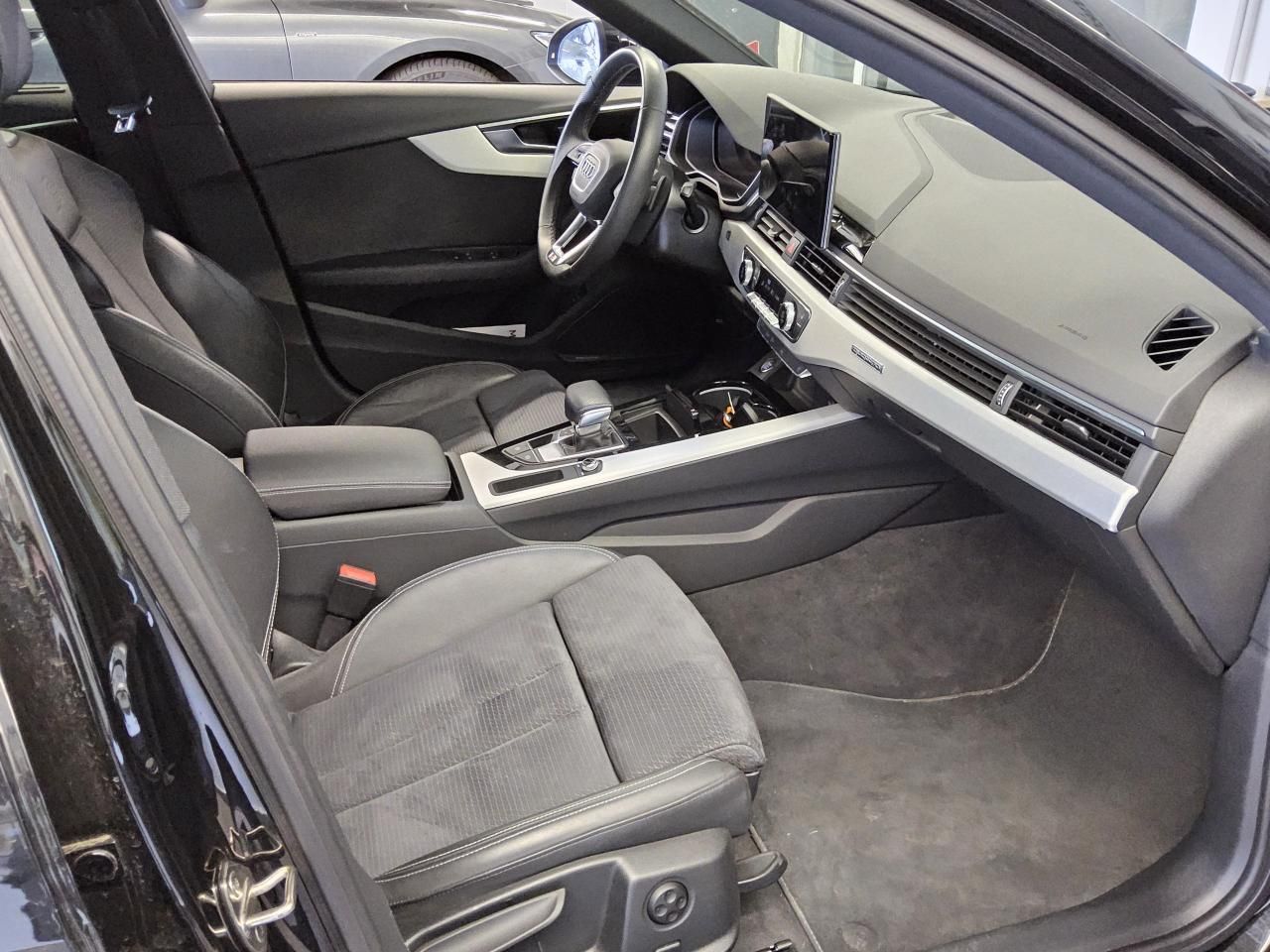 Fahrzeugabbildung Audi A4 Avant 40 TDI quattro S line 2023 (Facelift)