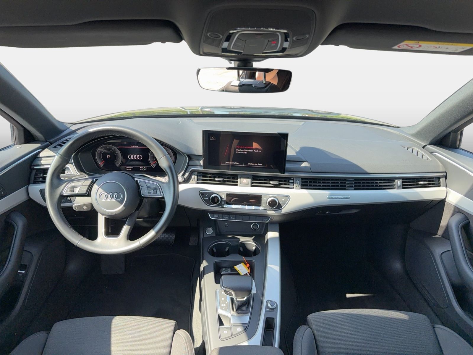 Fahrzeugabbildung Audi A4 Avant 40 TFSI quattro advanced 2 (Facelift)