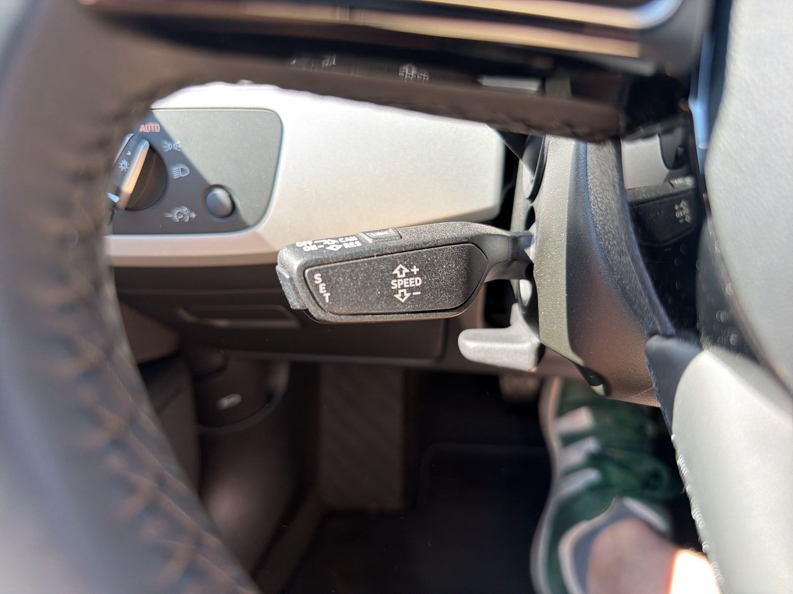 Fahrzeugabbildung Audi A4 Avant 40 TFSI quattro advanced 2 (Facelift)