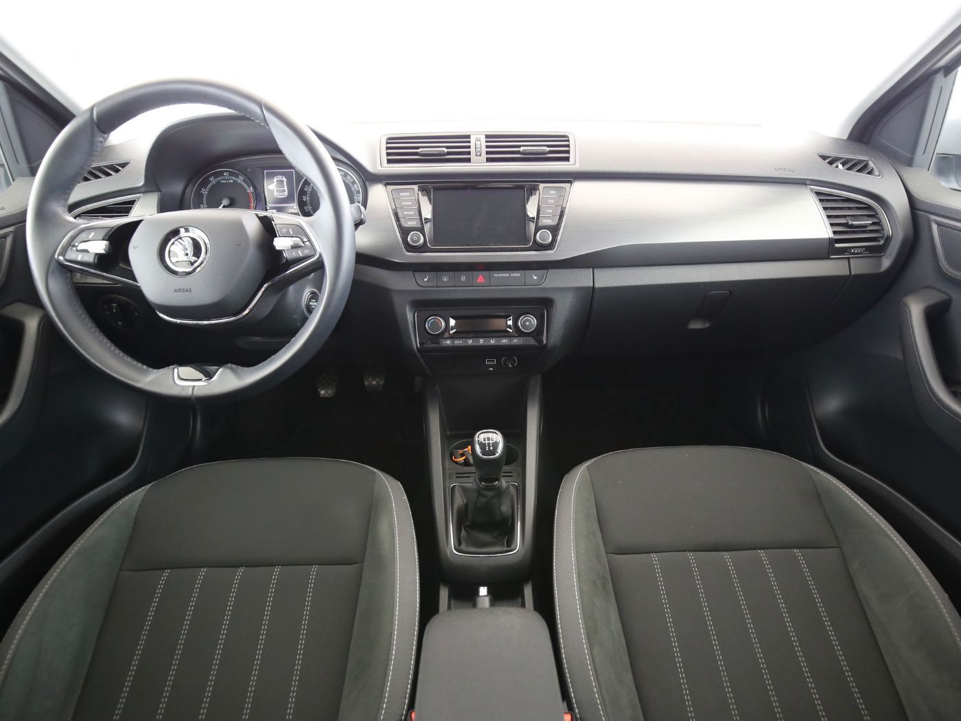 Fahrzeugabbildung SKODA Fabia 1.0 TSI Style Alcant.|Facelift|Kamera|PDC