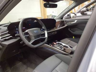 Fahrzeugabbildung Audi A6 Avant 2.0 TDI quattro S tronic B&O|AHK|HUD|LM