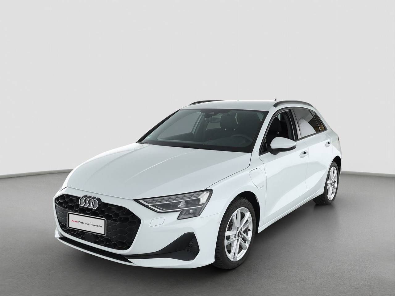 Fahrzeugabbildung Audi A3 Sportback 40 TFSI e S tronic Standhzg|ACC|LED