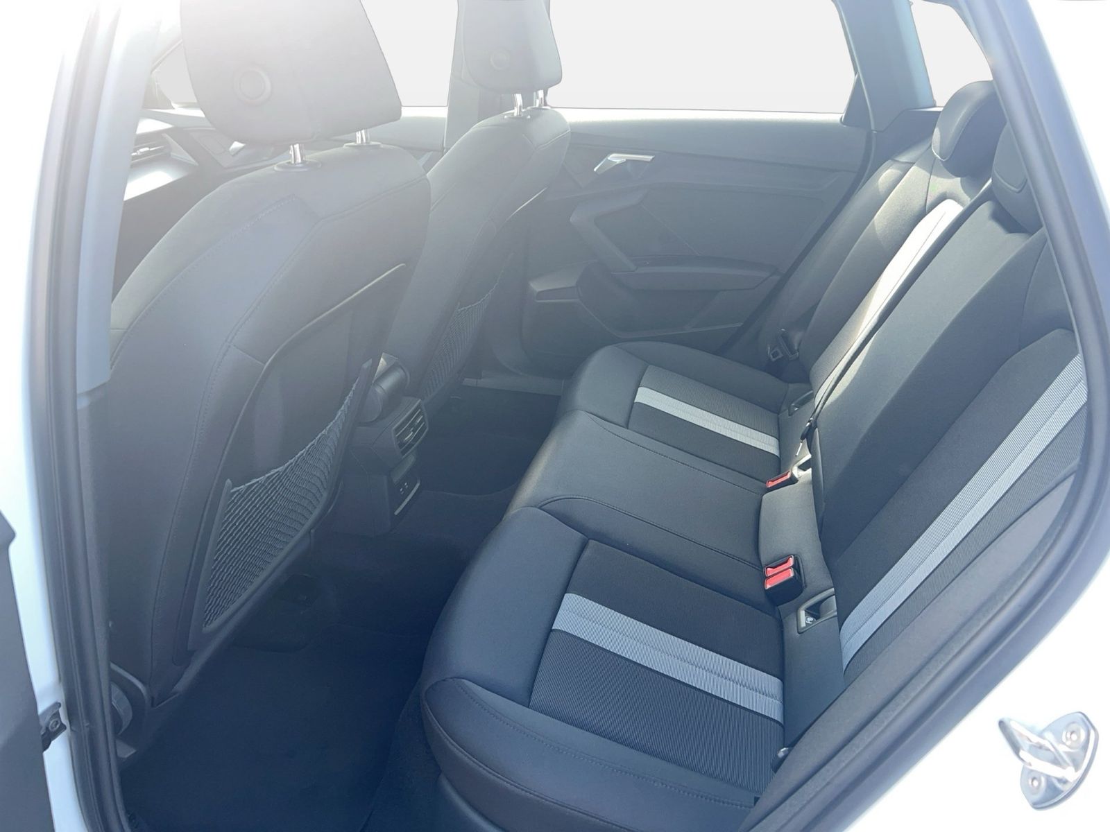 Fahrzeugabbildung Audi A3 Sportback 40 TFSI e S tronic ACC|Navi|KlimaA