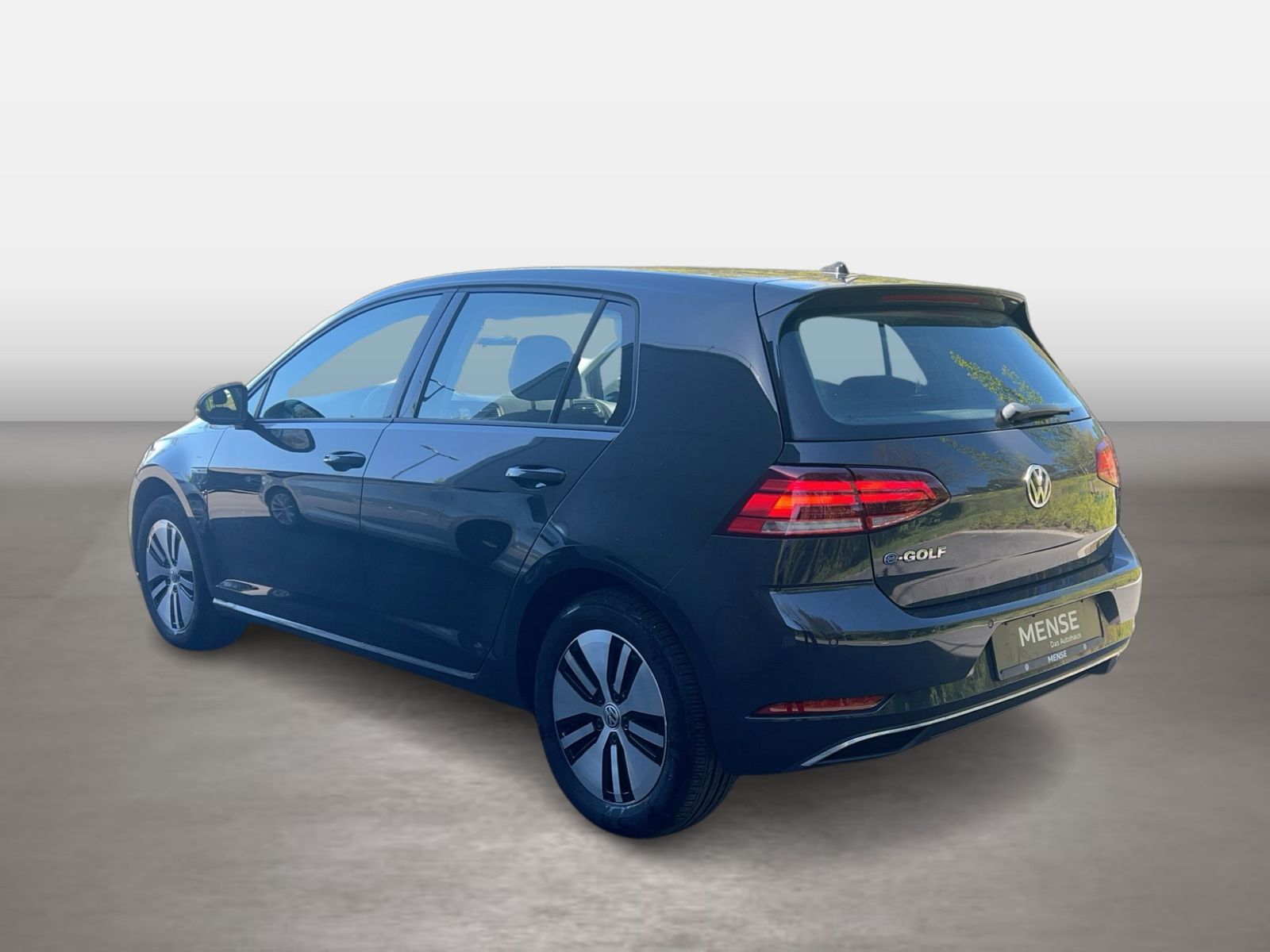 Fahrzeugabbildung Volkswagen Golf VII e-Golf CarPlay|LED|Navi|Facelift|KlimaA