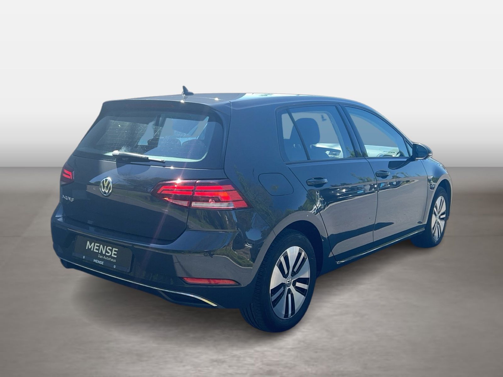 Fahrzeugabbildung Volkswagen Golf VII e-Golf CarPlay|LED|Navi|Facelift|KlimaA