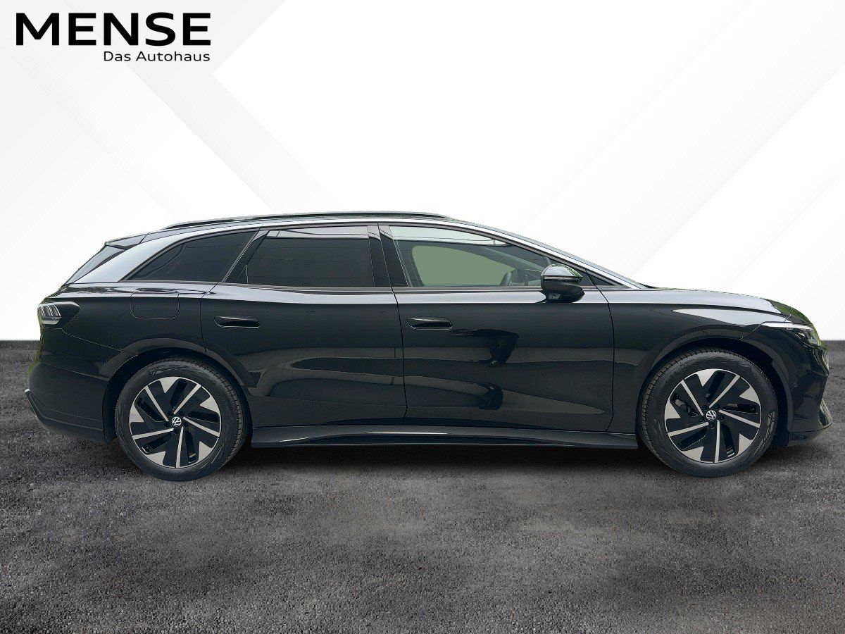Fahrzeugabbildung Volkswagen ID.7 Tourer Pro S 86 kWh Nav 360° eSitze IQ.Ligh