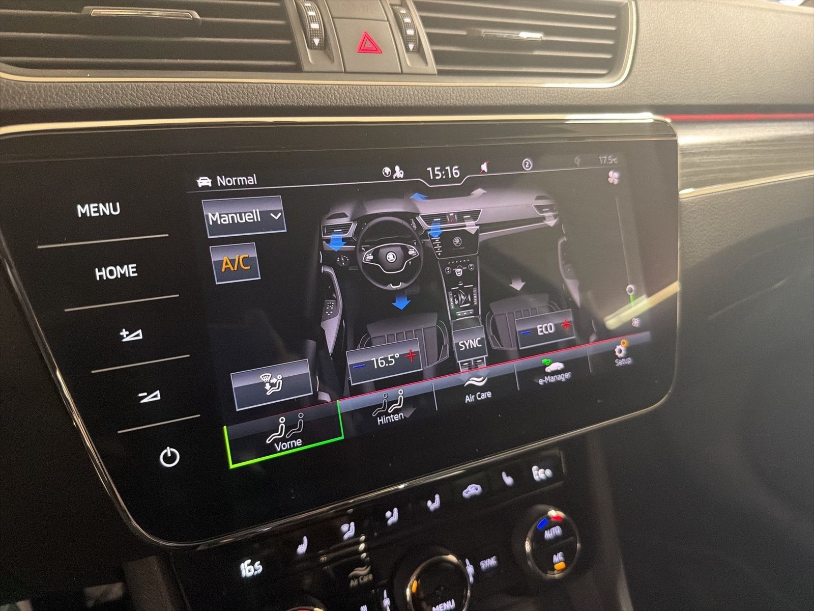 Fahrzeugabbildung SKODA Superb Combi Style 1.4l TSI iV 160kW 6-Gang-DSG