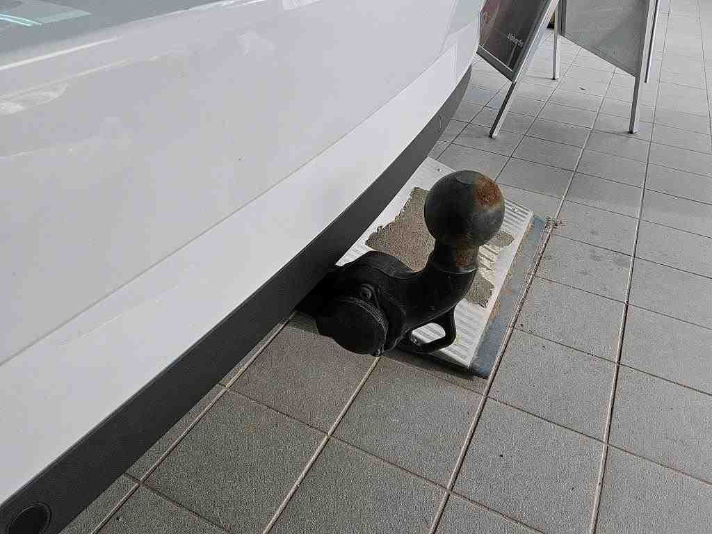 Fahrzeugabbildung SKODA Superb Combi Style 1.4l TSI iV 160kW 6-Gang-DSG