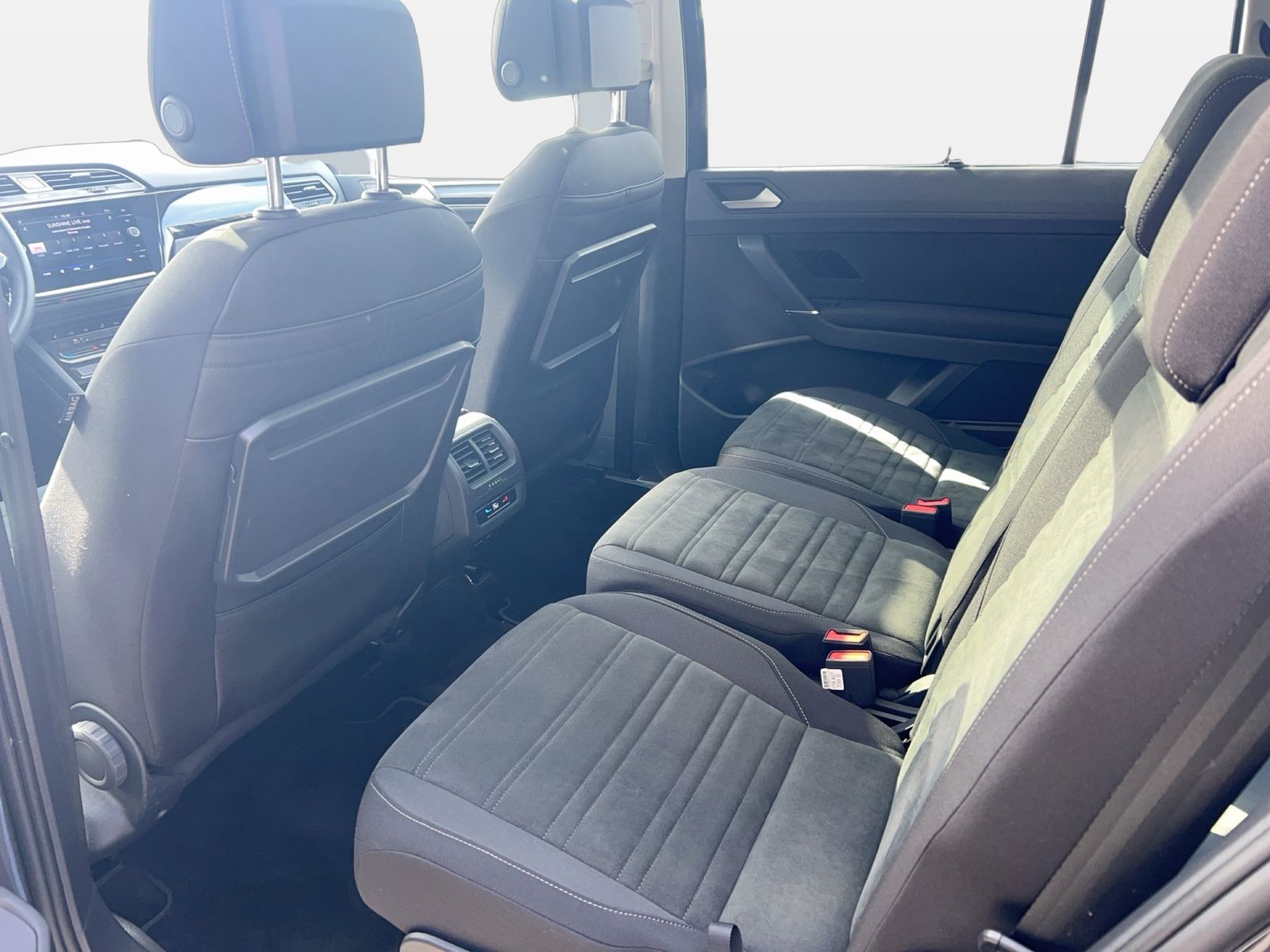 Fahrzeugabbildung Volkswagen Touran 2.0TDI DSG Comfortline IQ.Light|CarPlay