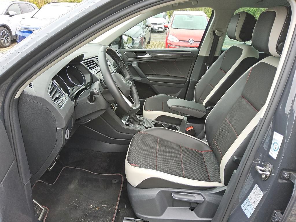 Fahrzeugabbildung Volkswagen Tiguan 2.0 TSI 4 Motion DSG Urban Sport CarPlay