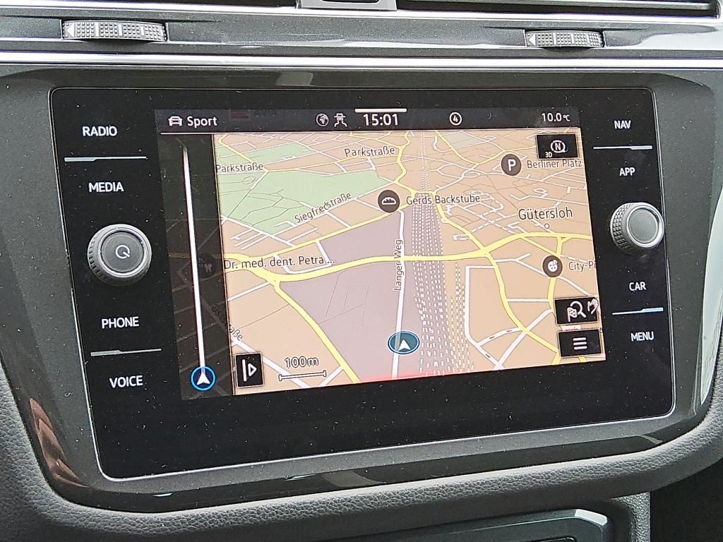 Fahrzeugabbildung Volkswagen Tiguan 2.0 TSI 4 Motion DSG Urban Sport CarPlay