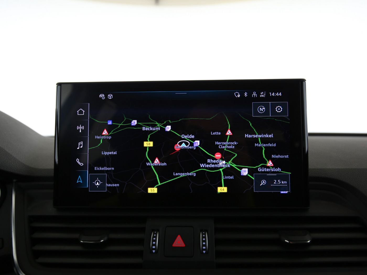 Fahrzeugabbildung Audi Q5 50 TDI quattro S line 2023 (Facelift) Matrix