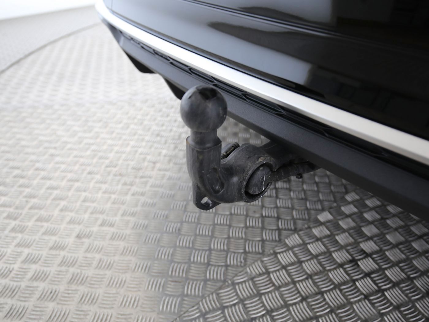 Fahrzeugabbildung Audi Q5 50 TDI quattro S line 2023 (Facelift) Matrix