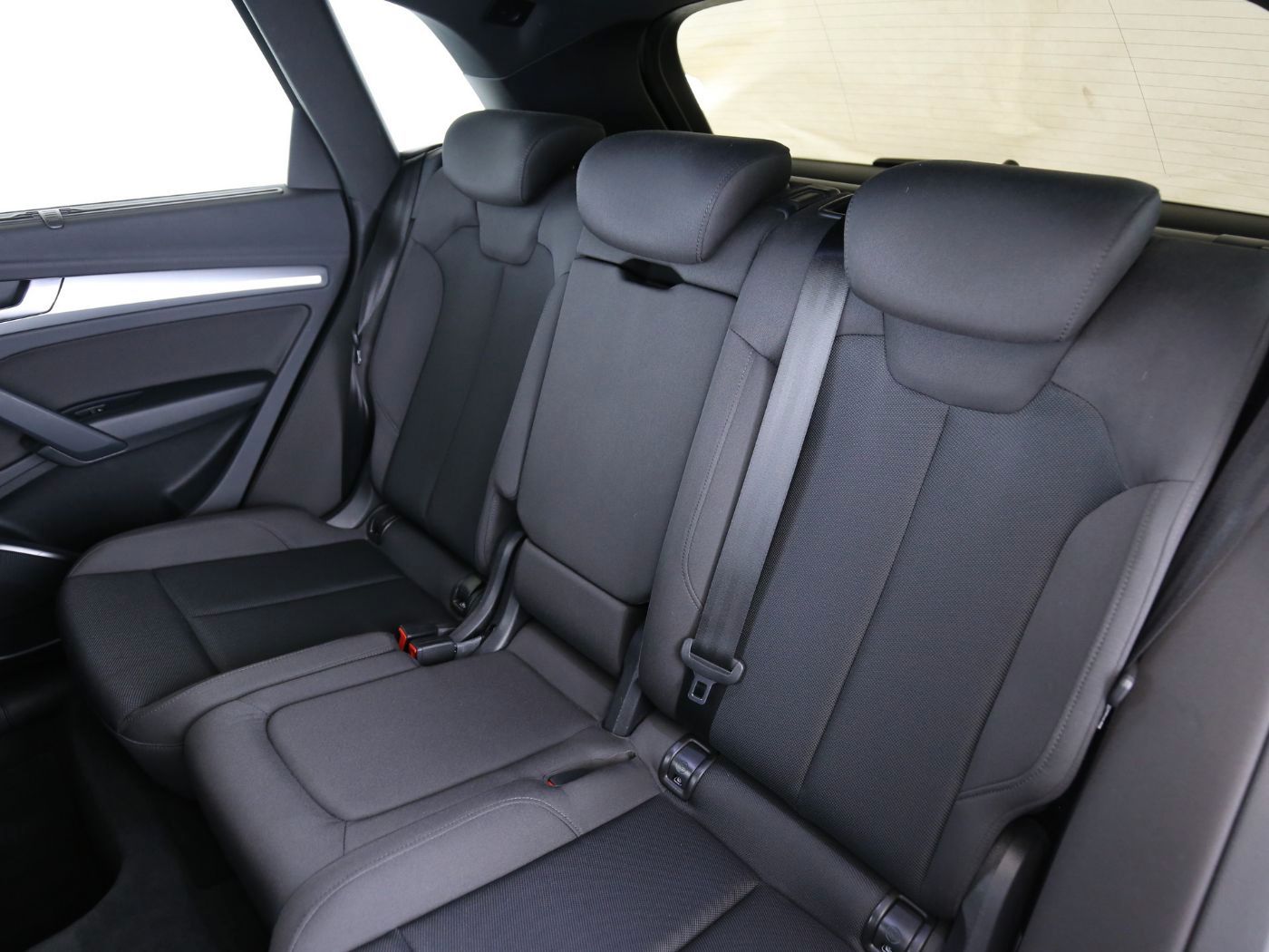 Fahrzeugabbildung Audi Q5 40 TDI quattro S tronic advanced AHK|HUD|ACC