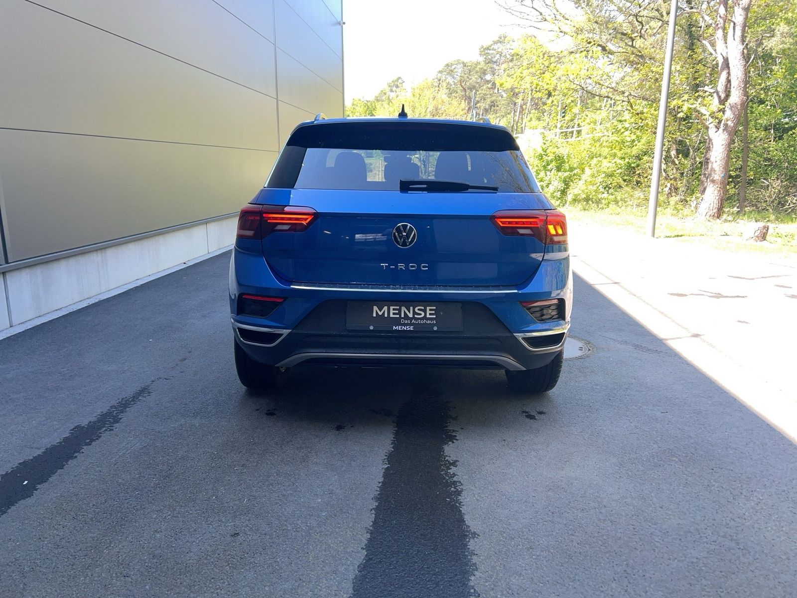 Fahrzeugabbildung Volkswagen T-Roc 2.0 TDI DSG Sport CarPlay|AHK|Standhzg|ACC
