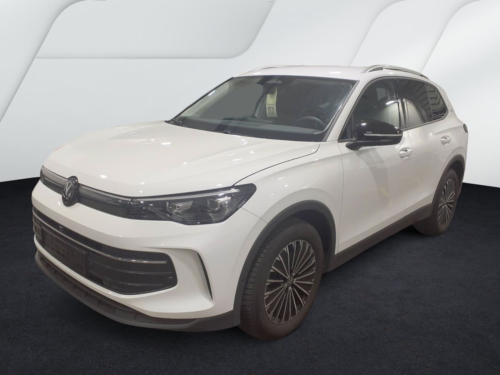 Fahrzeugabbildung Volkswagen Tiguan 1.5 eTSI DSG Life Goal CarPlay|AHK|ACC|LM