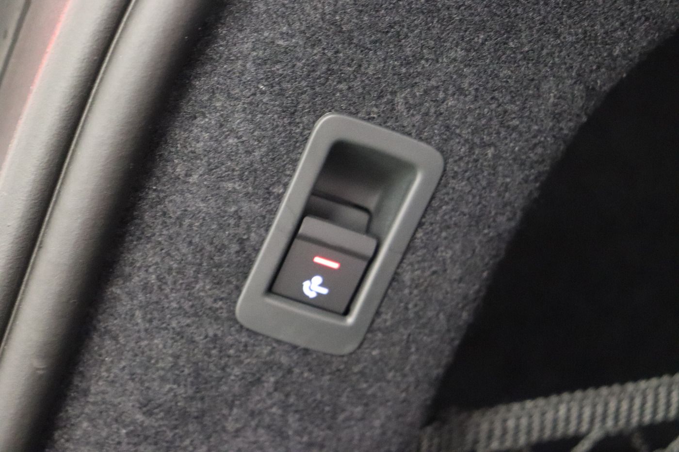 Fahrzeugabbildung Audi A6 Avant e-tron S line B&O|AHK|HUD|Luft|Pano|ACC