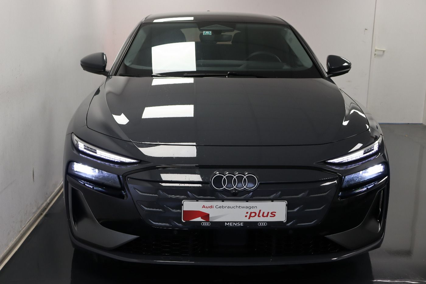 Fahrzeugabbildung Audi A6 Avant e-tron S line B&O|AHK|HUD|Luft|Pano|ACC