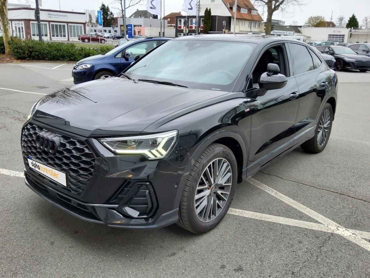 Fahrzeugabbildung Audi Q3 Sportback 35 TDI S line 2024 CarPlay|AHK|LED
