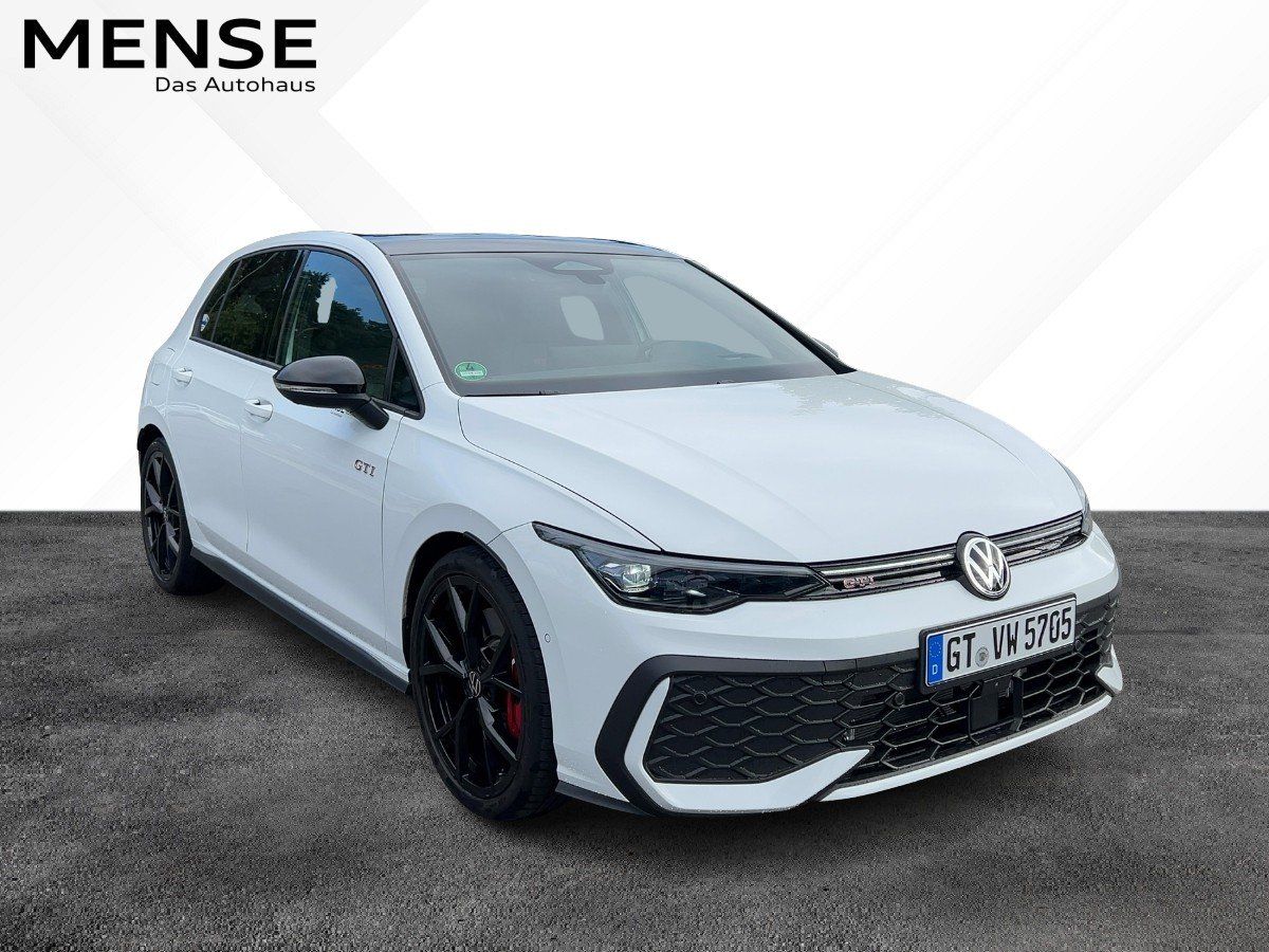 Fahrzeugabbildung Volkswagen Golf GTI 2.0 l TSI OPF DSG Pano Nav HUD 360 Blac - mit KI generiert/bearbeitet