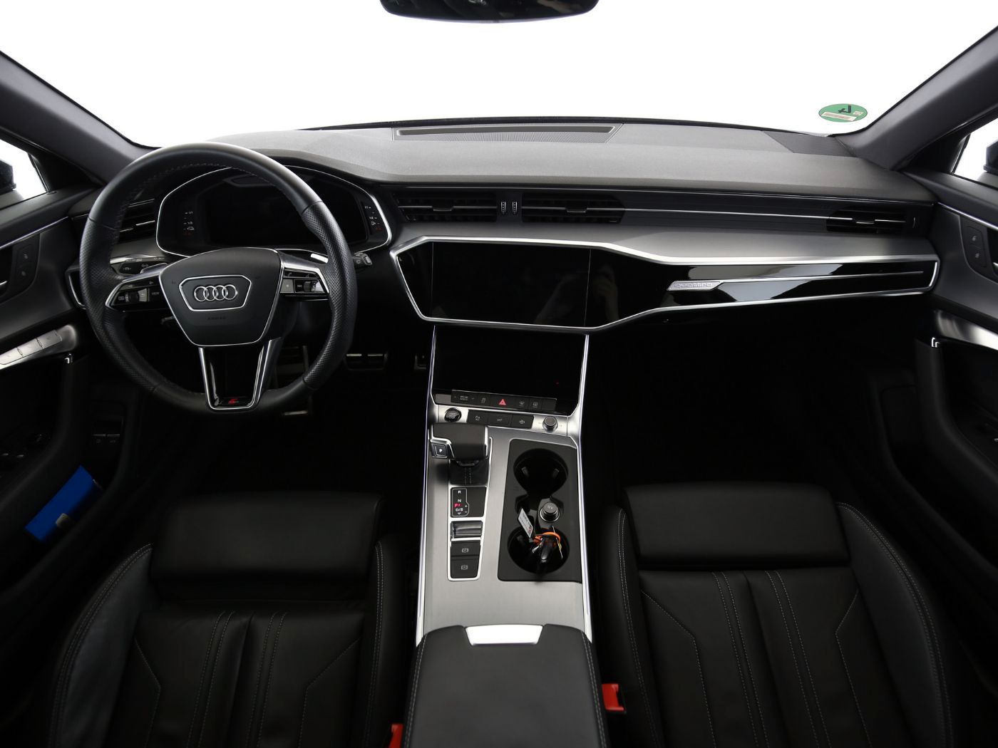 Fahrzeugabbildung Audi A6 Avant 55 TFSI e quattro sport Matrix|B&O|ACC