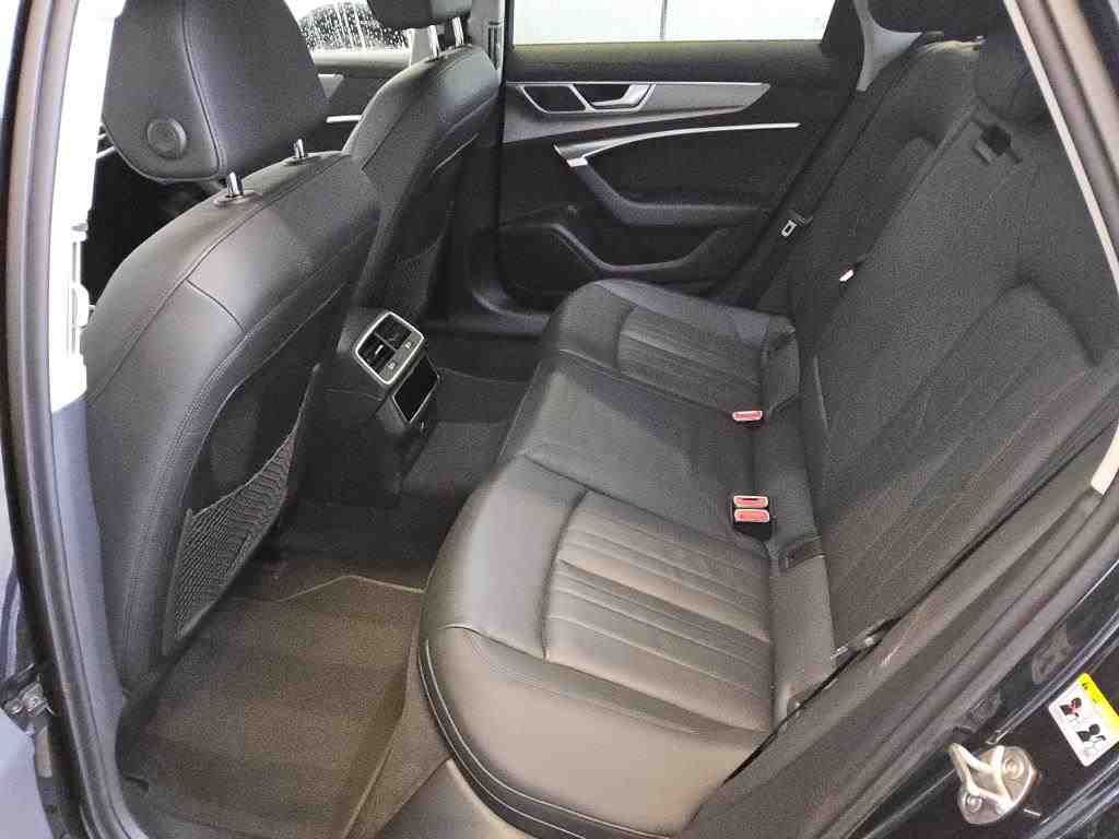 Fahrzeugabbildung Audi A6 Avant 45 TFSI S tronic design Matrix|AHK|ACC