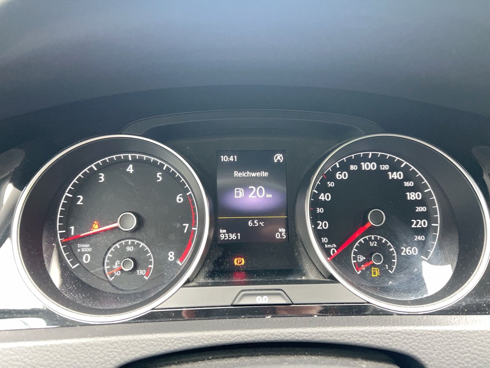 Fahrzeugabbildung Volkswagen Golf VII 1.2 TSI Comfortline Standhzg|KlimaA|PDC