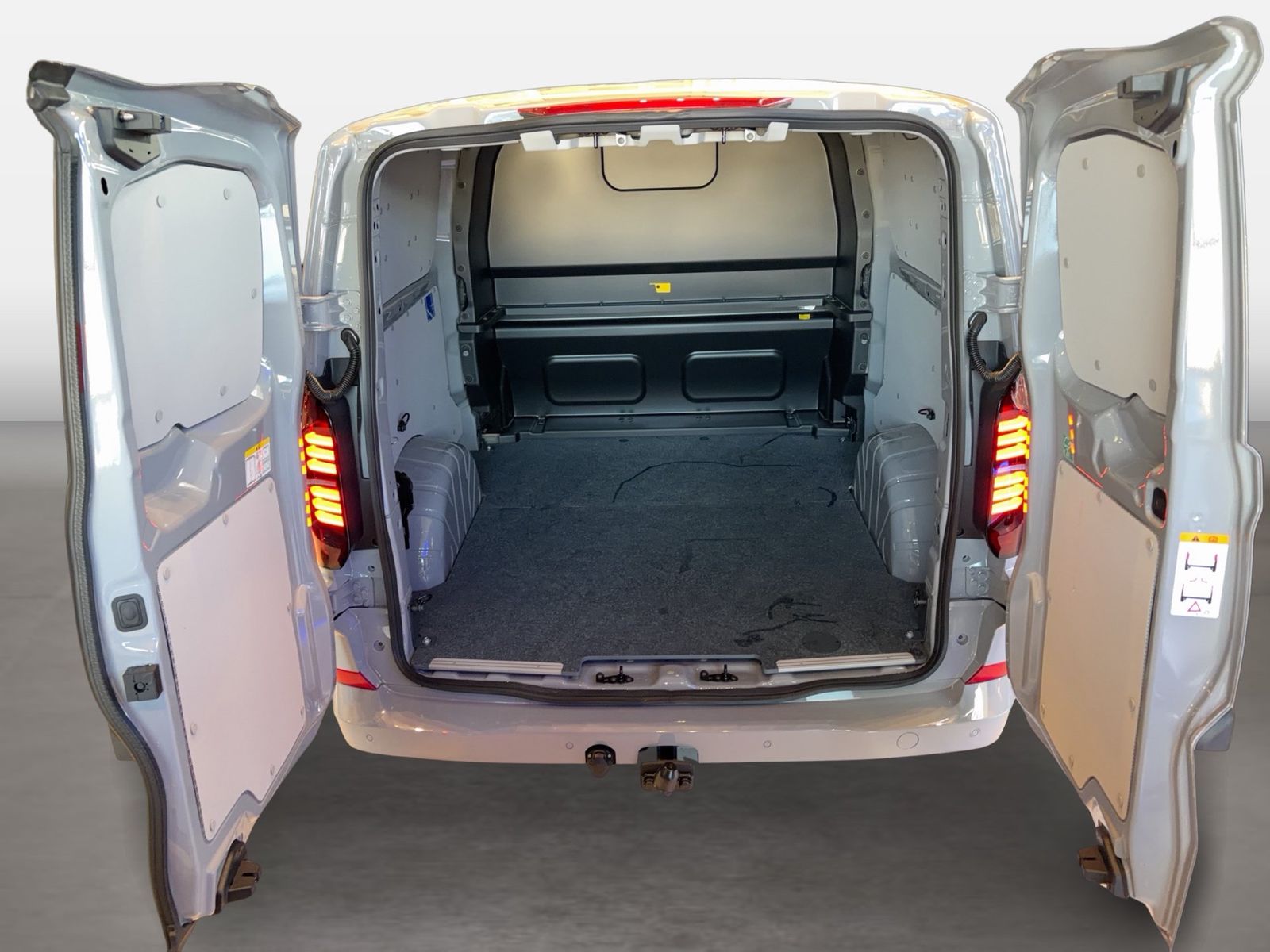 Fahrzeugabbildung Volkswagen Transporter Kasten Plus TDI LR CarPlay|AHK