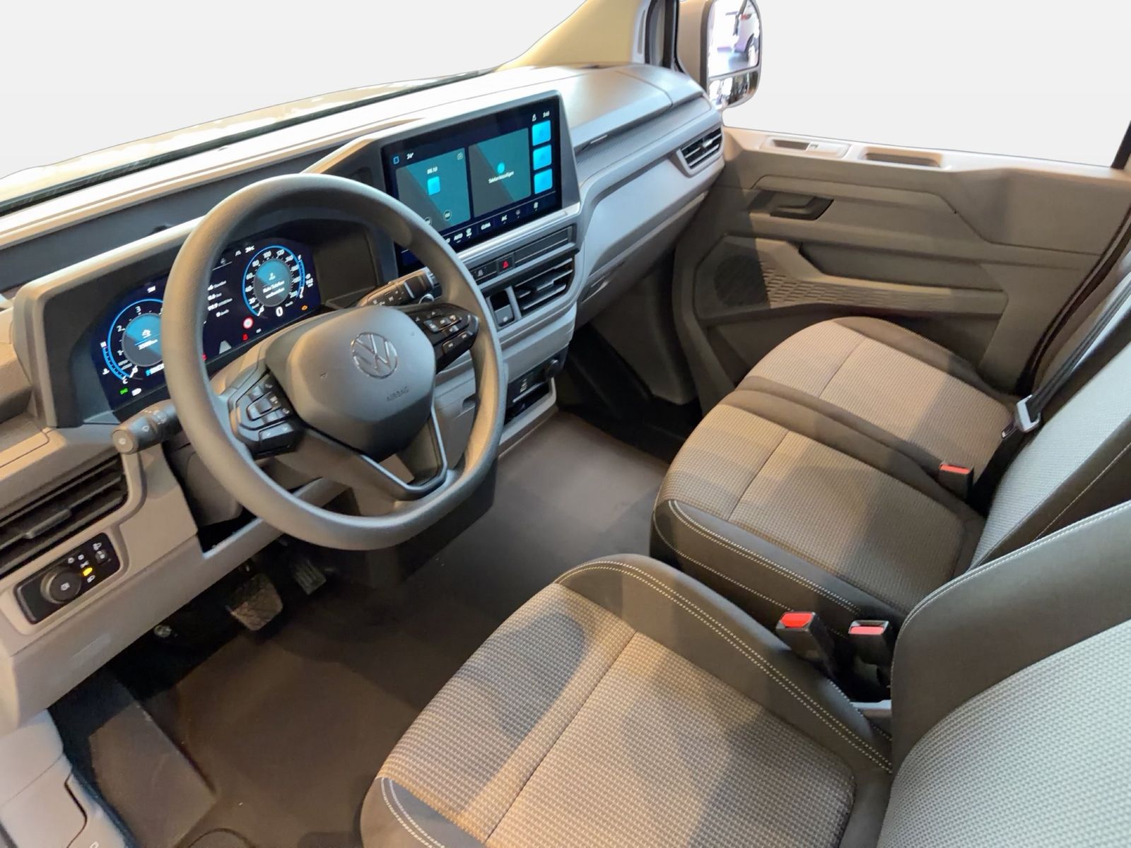Fahrzeugabbildung Volkswagen Transporter Kasten Plus TDI LR CarPlay|AHK