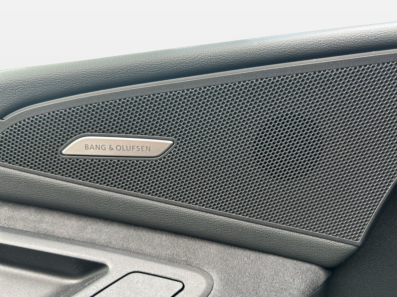 Fahrzeug autohaus mense Fahrzeugabbildung Audi SQ6 e-tron quattro Tech pro HUD|Luft|Pano|4xSHZG