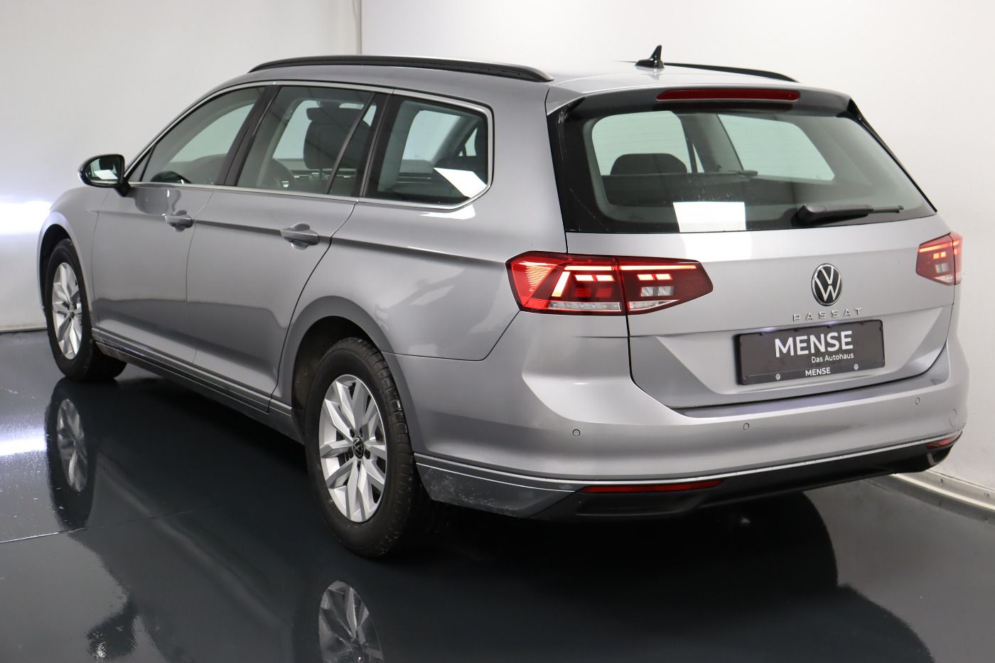 Fahrzeugabbildung Volkswagen Passat Variant 2.0 TDI DSG Business |ACC|Navi|LM