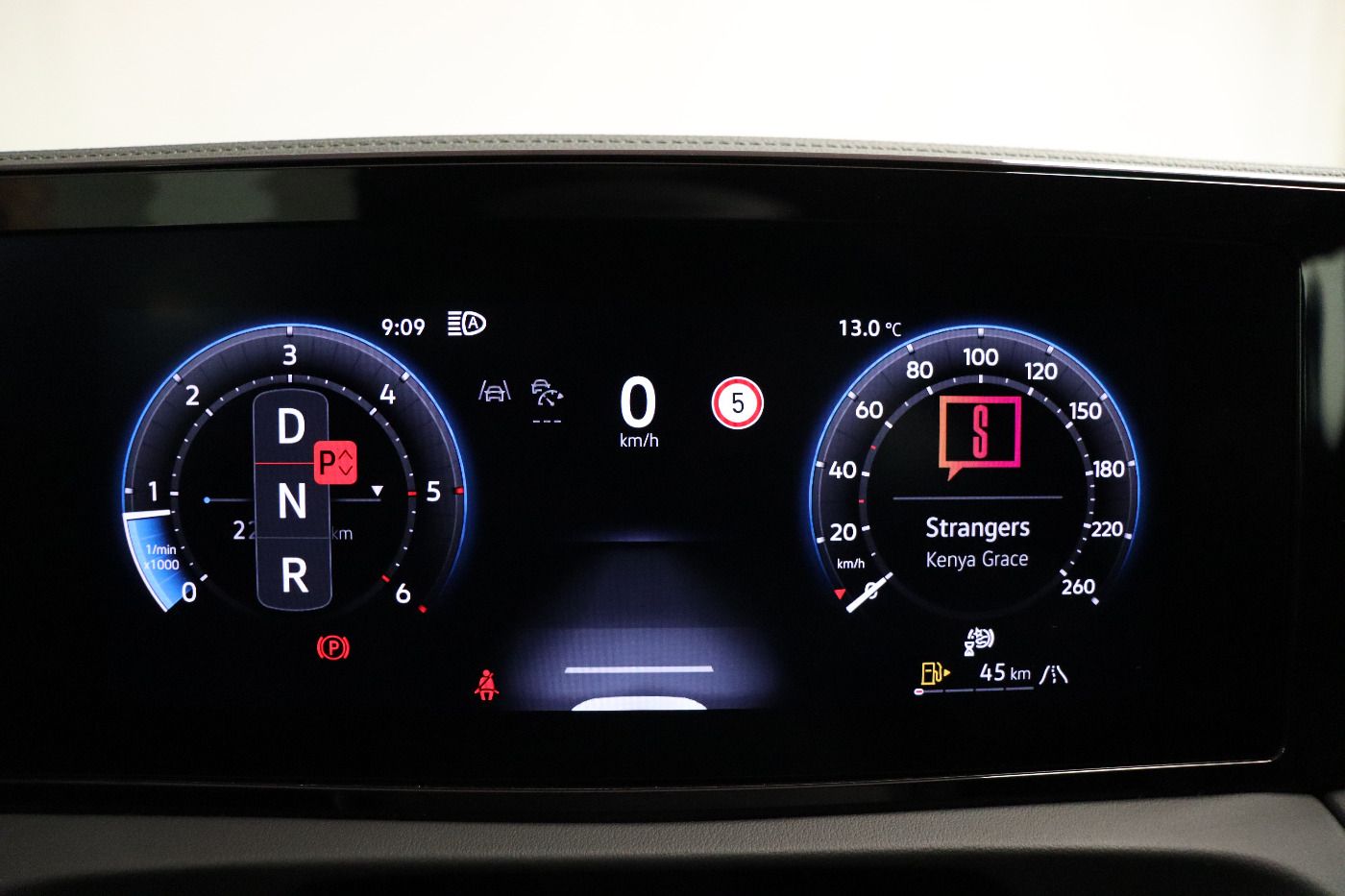 Fahrzeug autohaus mense Fahrzeugabbildung Volkswagen Tiguan 2.0 TDI DSG R-Line AHK 4xSHZG