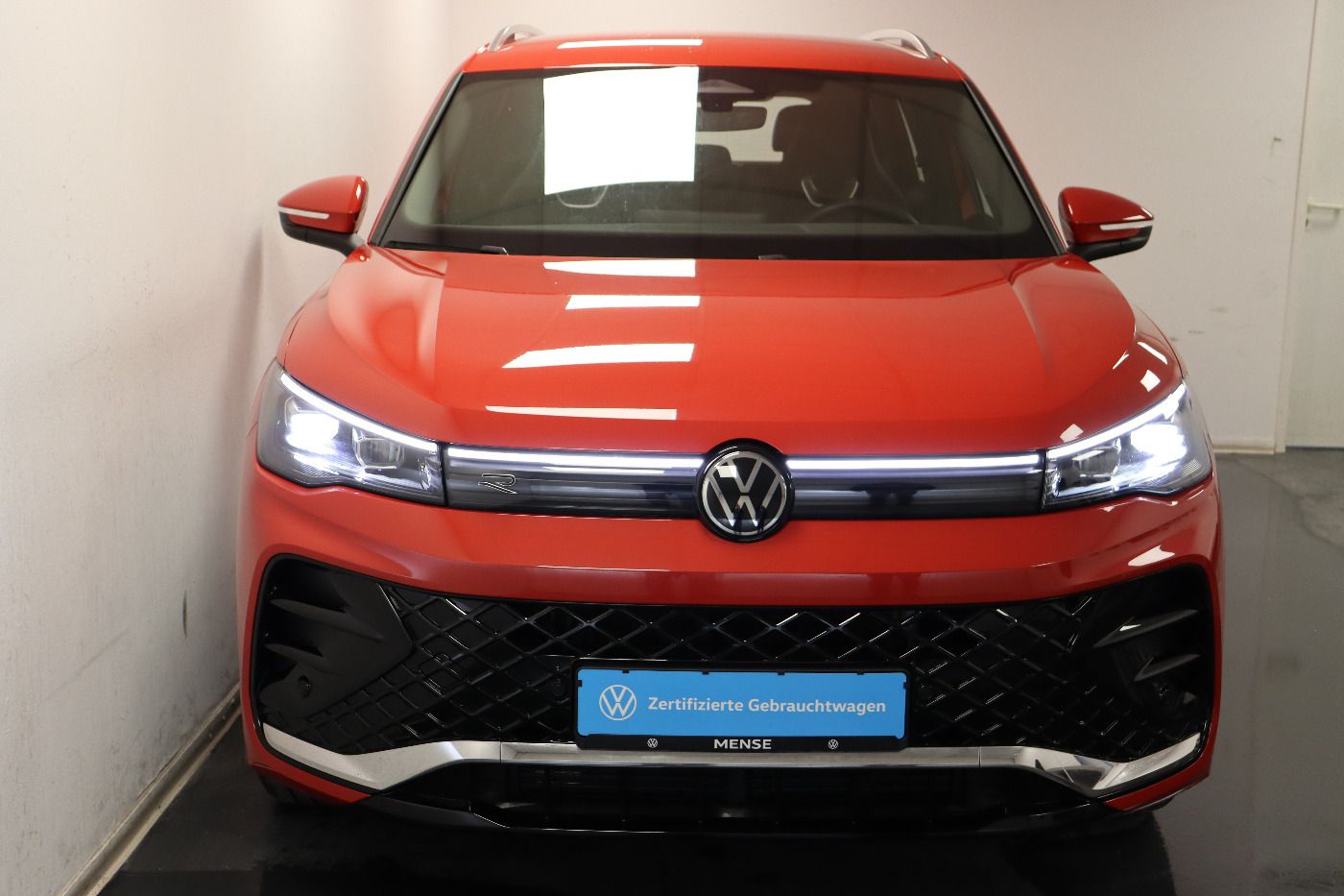 Fahrzeug autohaus mense Fahrzeugabbildung Volkswagen Tiguan 2.0 TDI DSG R-Line AHK 4xSHZG