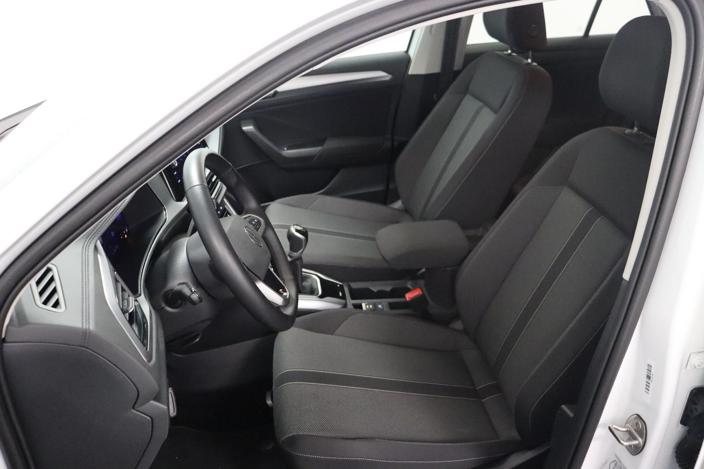 Fahrzeugabbildung Volkswagen T-Roc 1.0 TSI Life CarPlay|LED|Navi|VirtualCP|PD