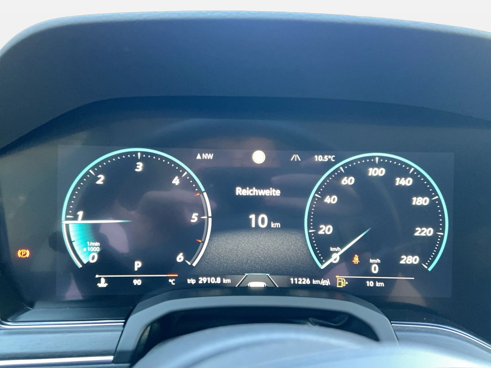 Fahrzeugabbildung Volkswagen Touareg 3.0 TDI 4 Motion tiptronic Elegance AHK