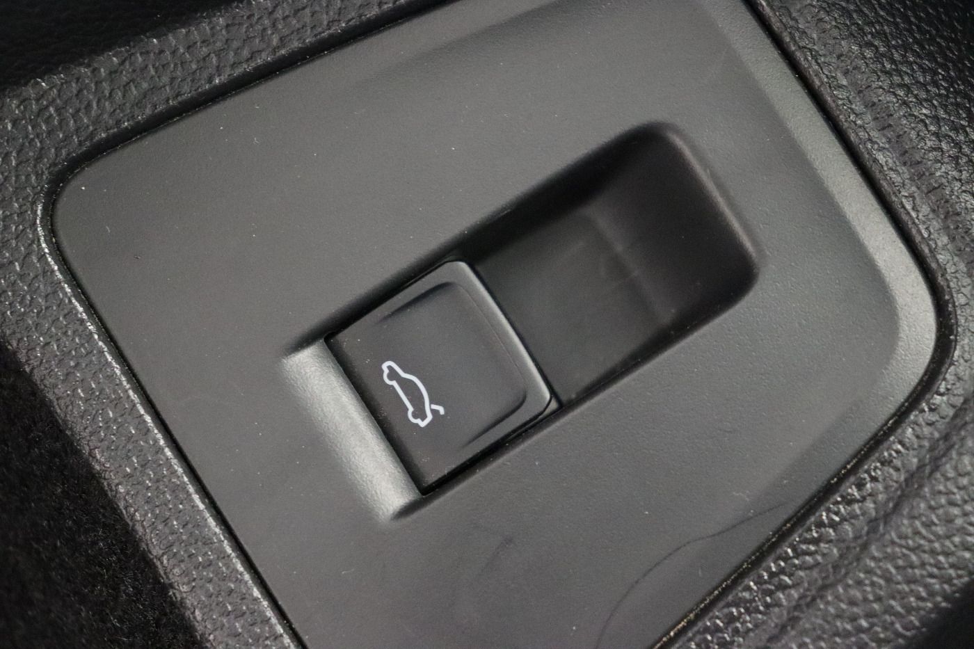 Fahrzeug autohaus mense Fahrzeugabbildung Volkswagen Tiguan Allspace 2.0 TDI DSG 4M R line AHK