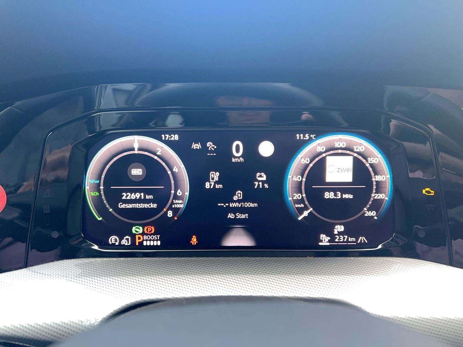 Fahrzeug autohaus mense Fahrzeugabbildung Volkswagen Golf VIII 1.5 TSI eHybrid DSG Style
