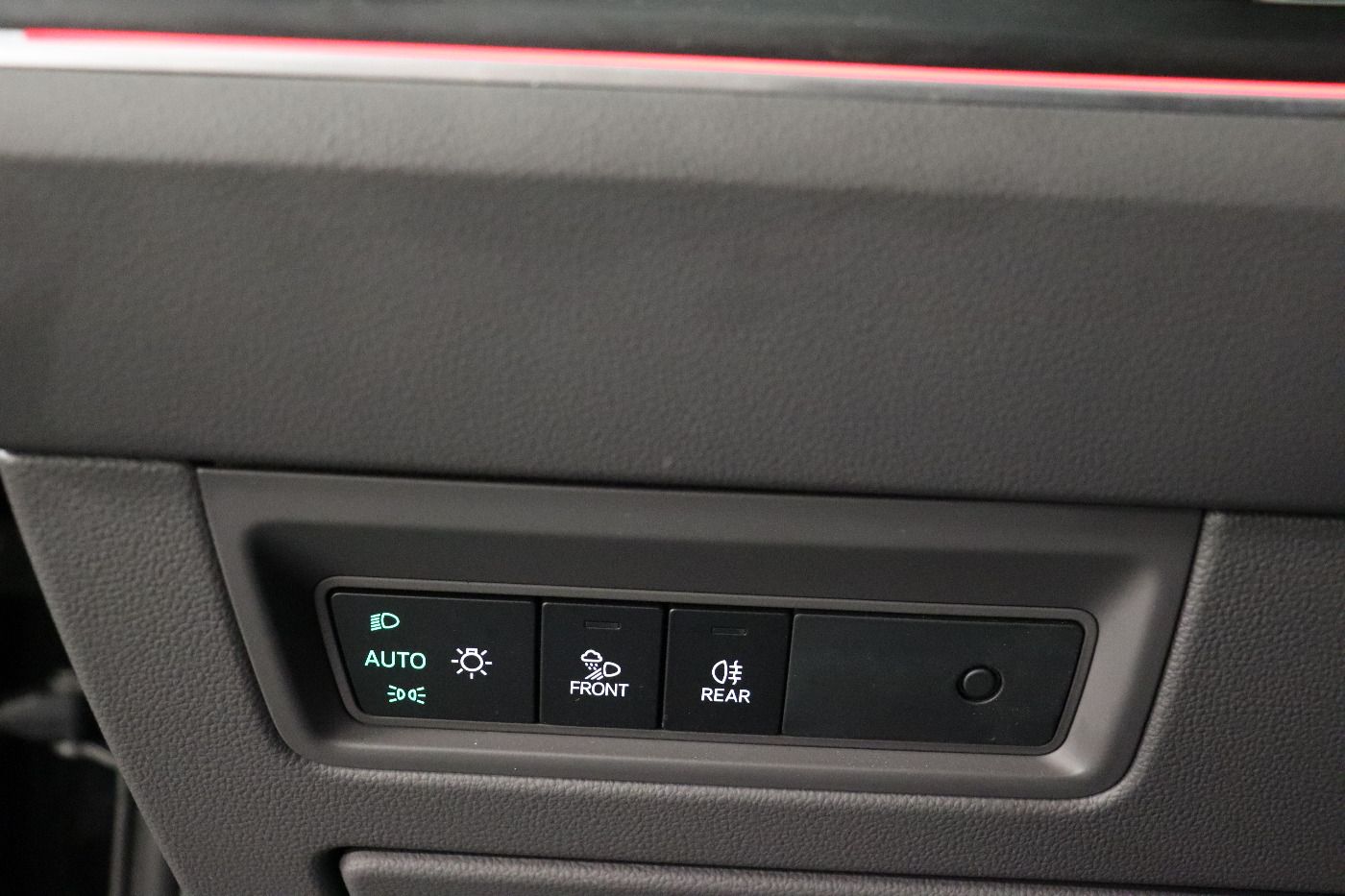Fahrzeugabbildung Volkswagen Touareg 3.0 TDI tiptronic R-Line IQ.Light|Matrix