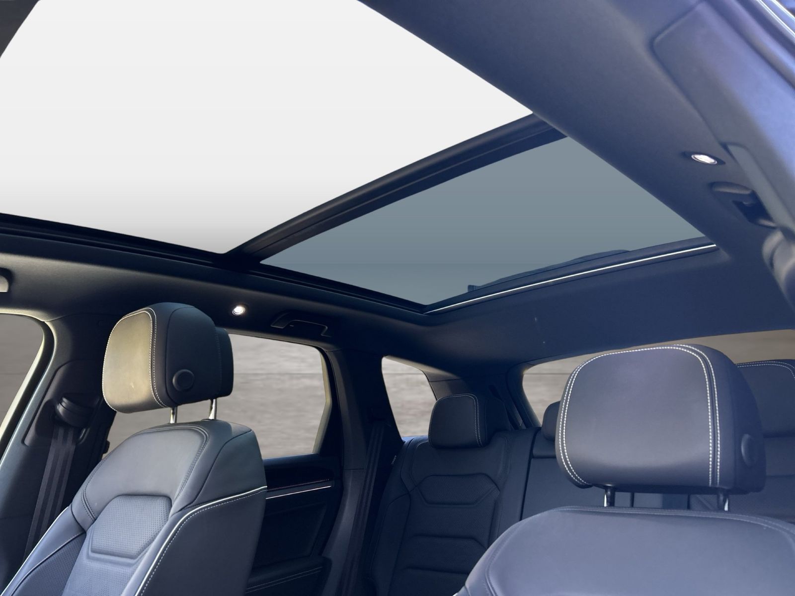 Fahrzeugabbildung Volkswagen Touareg 3.0 TDI 4Motion tiptronic Elegance AHK