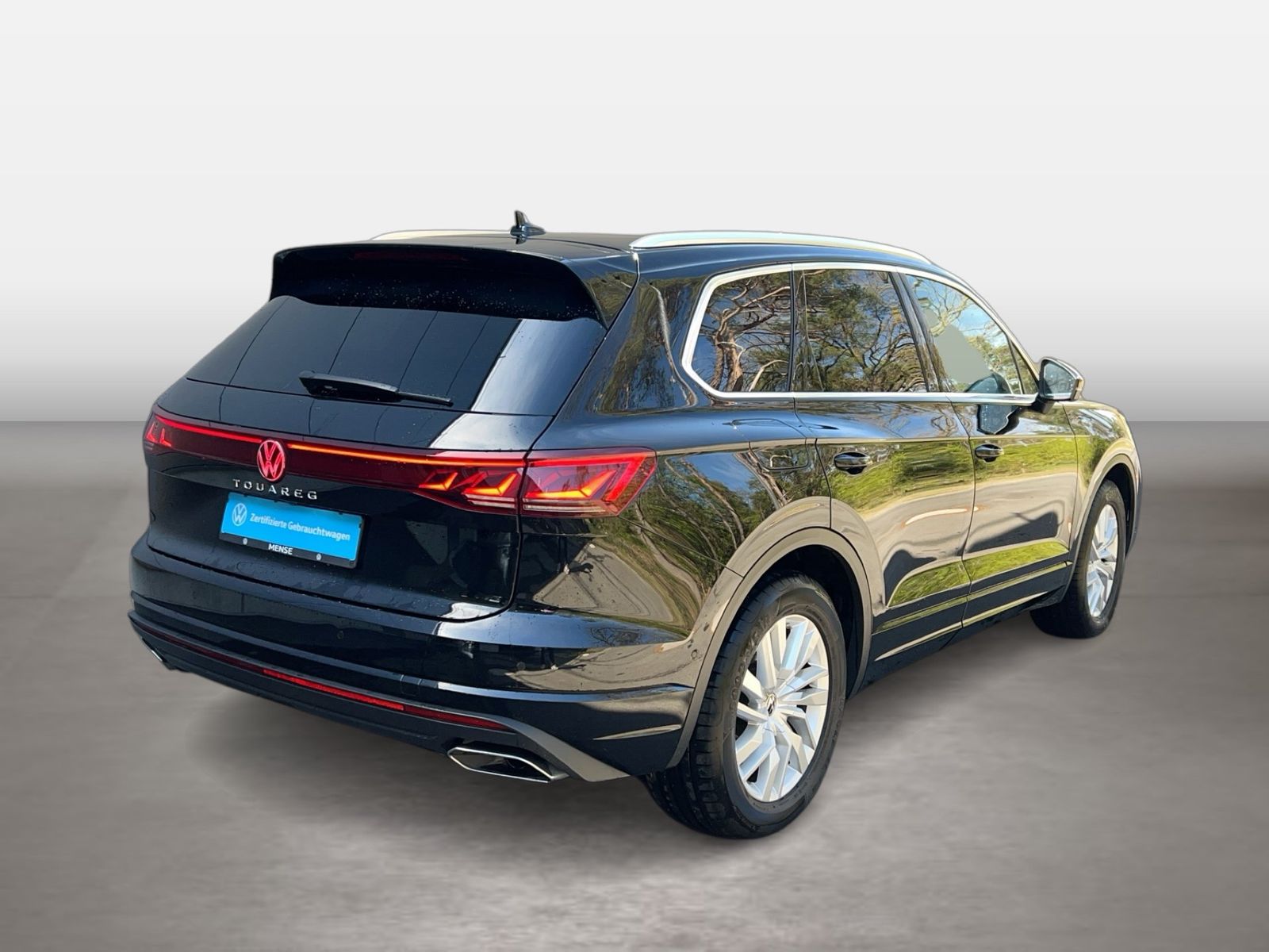Fahrzeugabbildung Volkswagen Touareg 3.0 TDI 4Motion tiptronic Elegance AHK