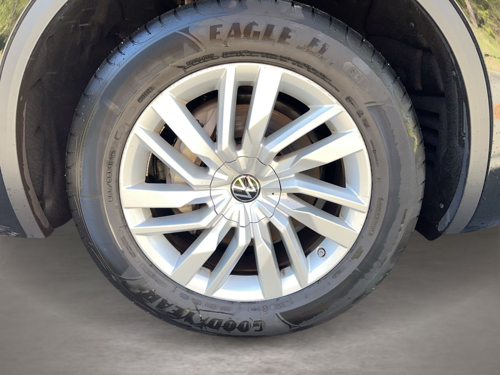 Fahrzeugabbildung Volkswagen Touareg 3.0 TDI 4Motion tiptronic Elegance AHK